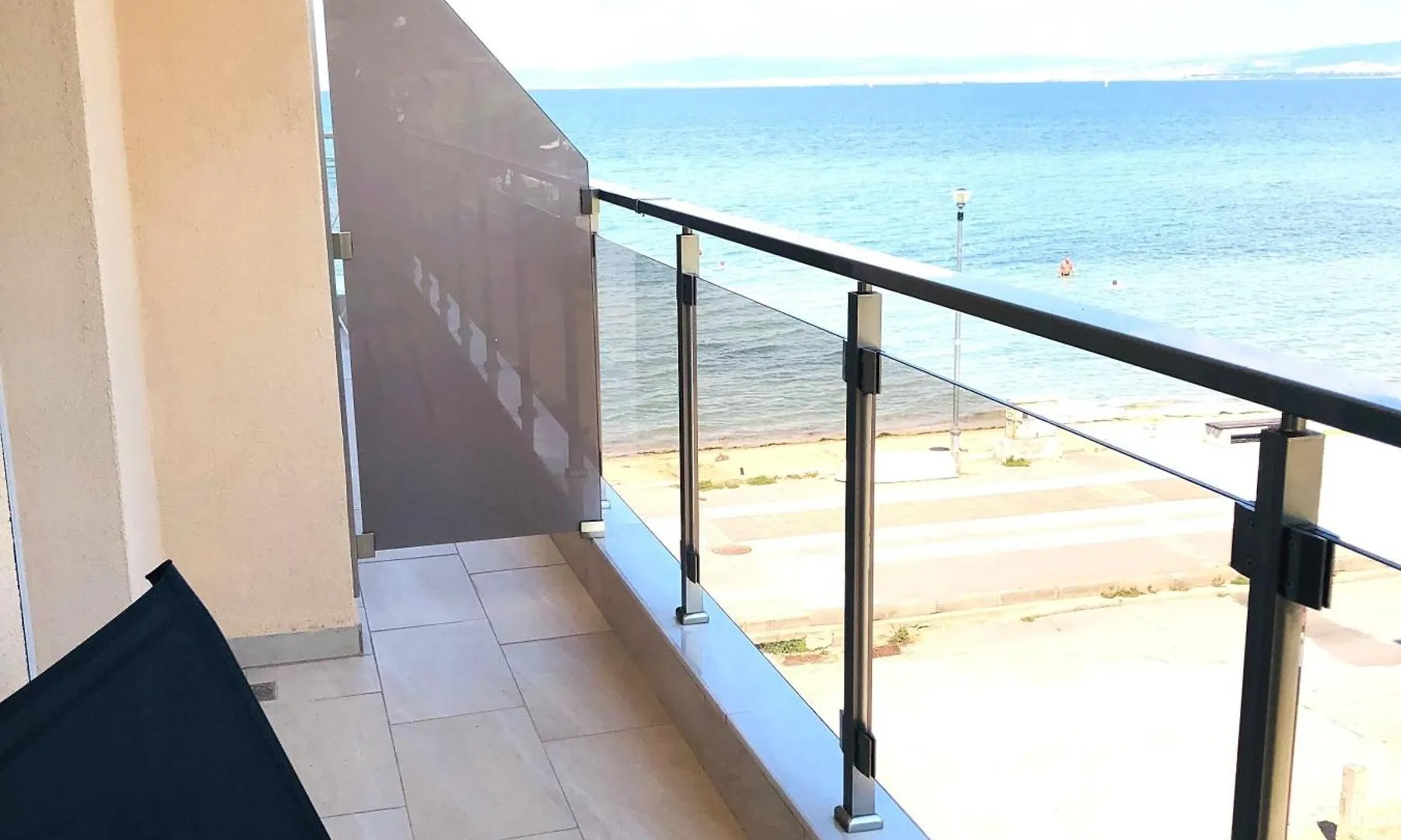 Hotel de apartamente Navarino Luxe Suites Peraía